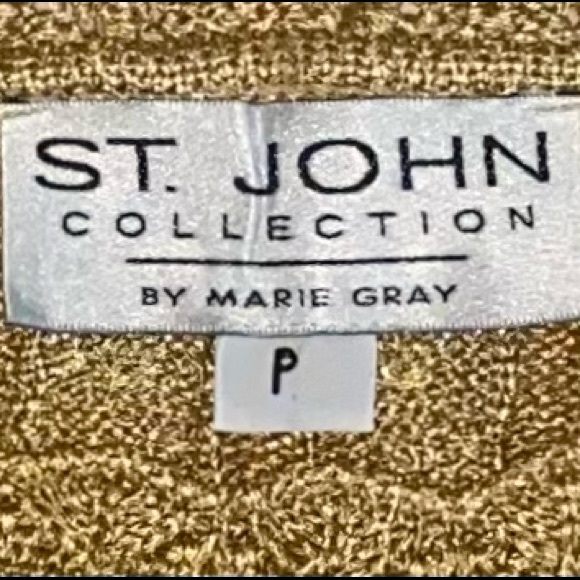 St. John Shimmery Gold Open Knit Sweater and Skirt Size 2 - Picture 7 of 11